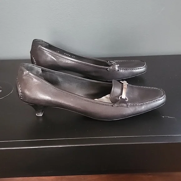 Prada Black Leather Kitten Heels - Picture 6 of 8